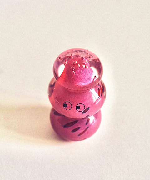 Studio Arhoj Crystal Blob | Ladybugs