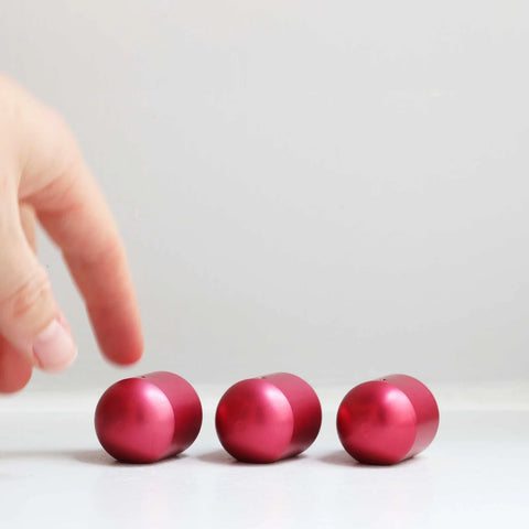 Studio Arhoj Aluminium Bits Bean | Rhubarb