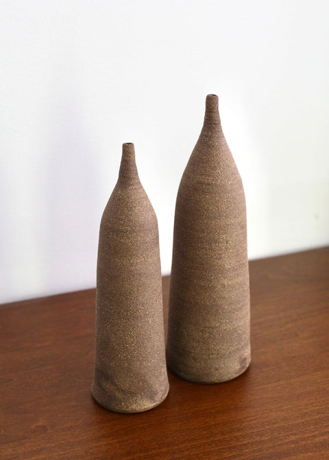 Wilson & Emho Ceramics | Black mountain vase #2