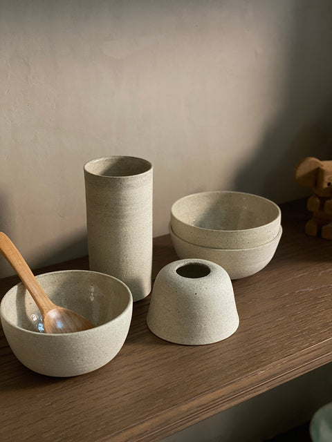 Wilson Ceramics | Granite light grey round bowl #1