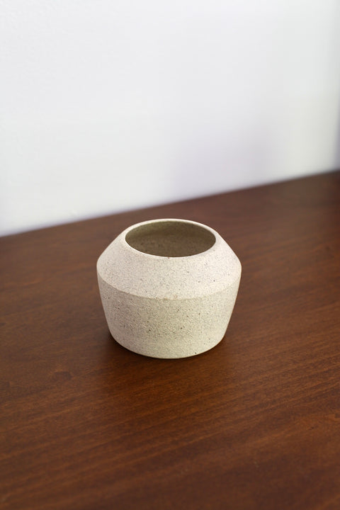 Wilson & Emho Ceramics | Granite light grey vase
