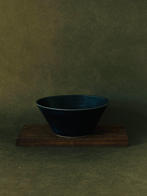 Wilson Ceramics | Navy blue matty bowl