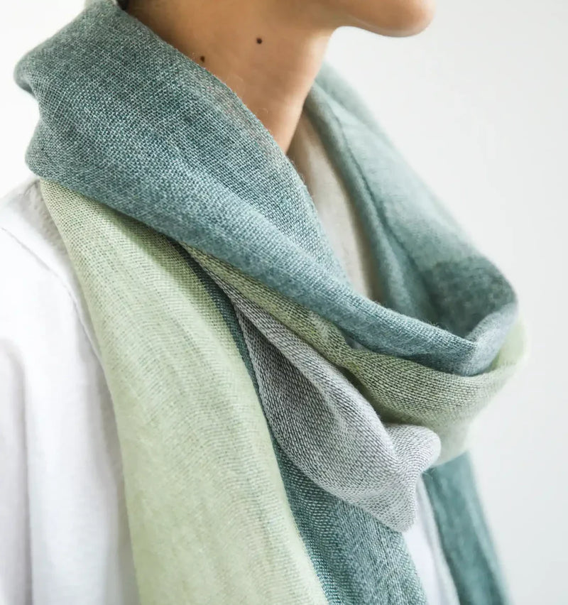 IORI Japanese Linen Scarf | Green