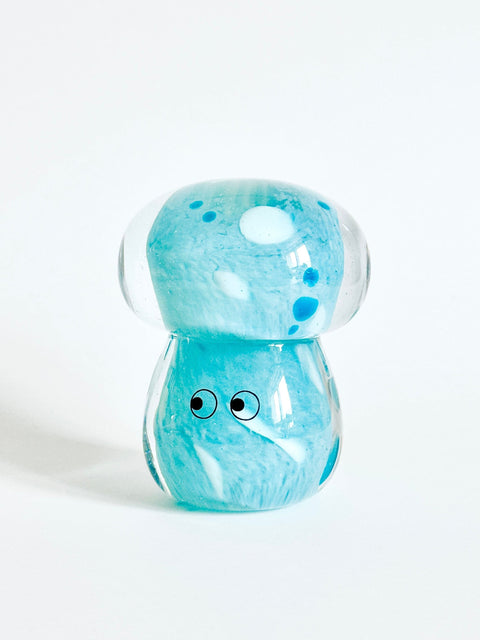 Studio Arhoj Crystal Blob | Milk Cap