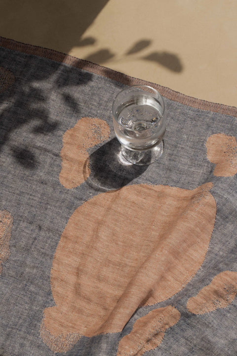 Lapuan Kankurit | HIETSU linen towel (Cinnamon Gold)