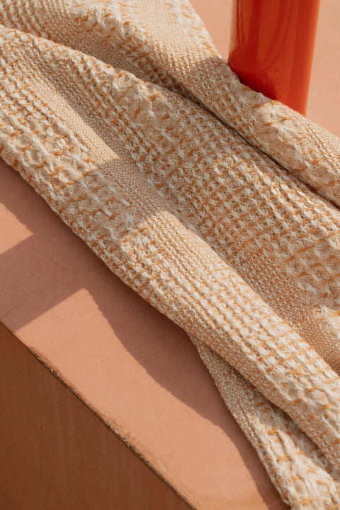 Lapuan Kankurit KUOHU Linen Towel (Cinnamon)