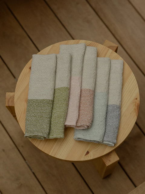 Lapuan Kankurit | TERVA Face & Guest Towel (Black Blueberry)