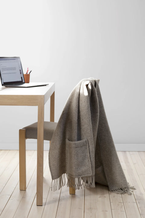 Lapuan Kankurit UNI Pocket Shawl (Midnight Blue)