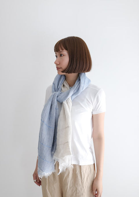 Lapuan Kankurit TSAVO linen scarf (Blue White)
