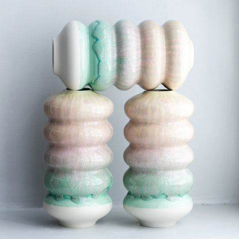 Studio Arhoj Hana Vase | Kiku - Juicy Guava (Large)