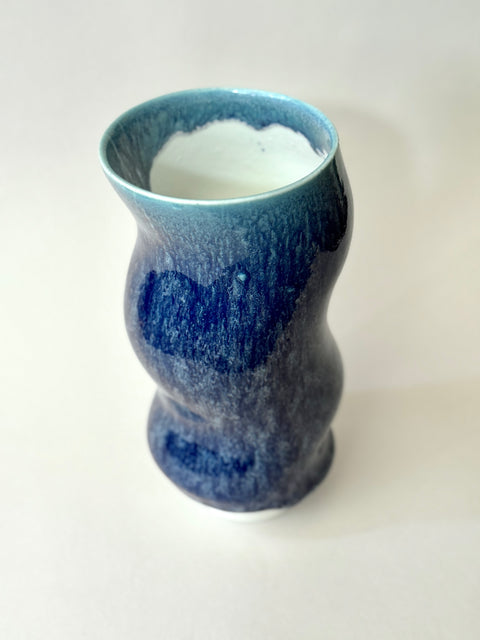 Studio Arhoj Hana Vase | Wave - Big Dolphin (Large)