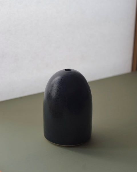 Wilson Emho Ceramics | Navy blue matty vase